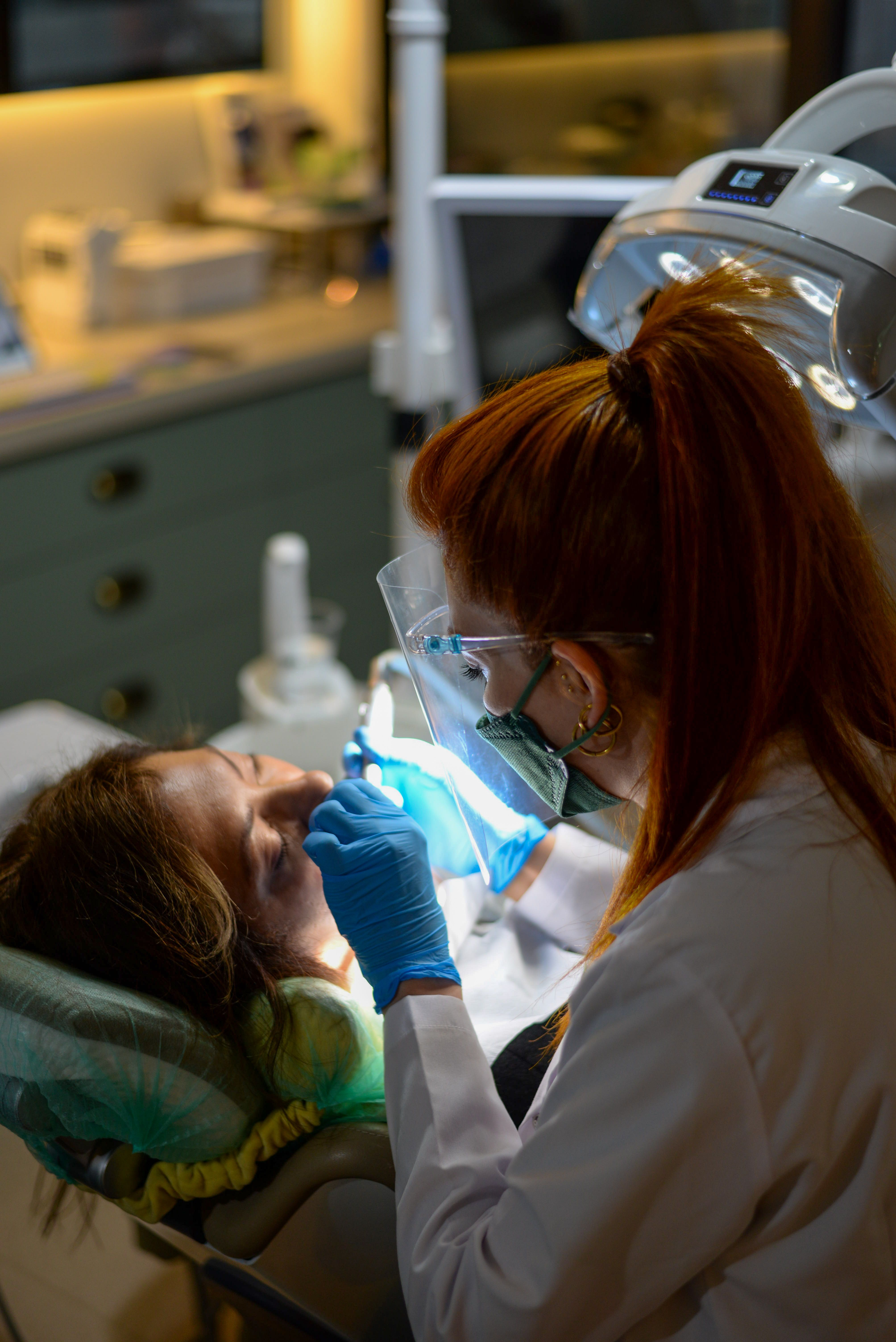 Dental Implants: How Modern Dentistry Replaces Missing Teeth